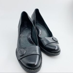 Born women’s slip on dress heels